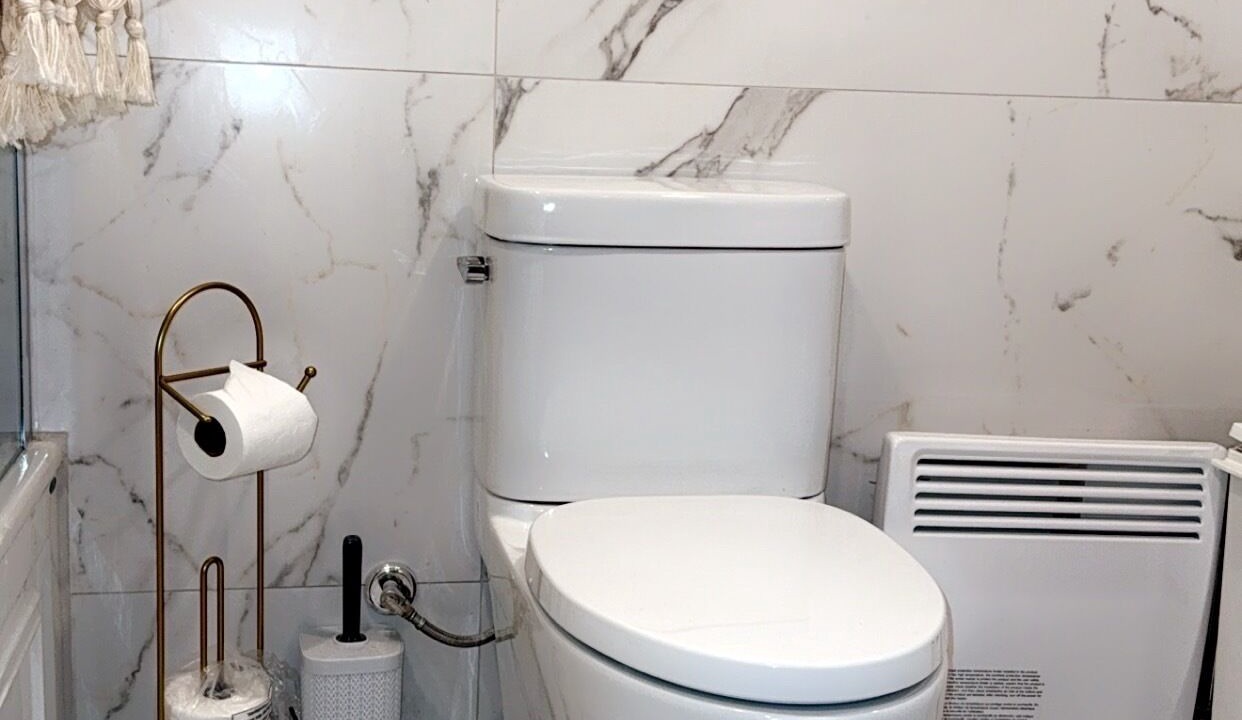 Photo of Bathroom in Terrebonne