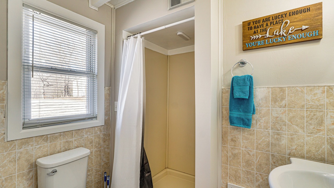 Photo of Bathroom in Kaiser