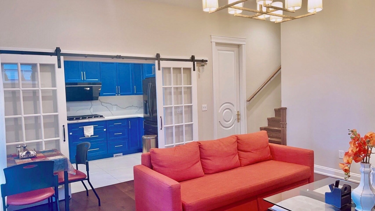 Photo of Livingroom in Gordon Head