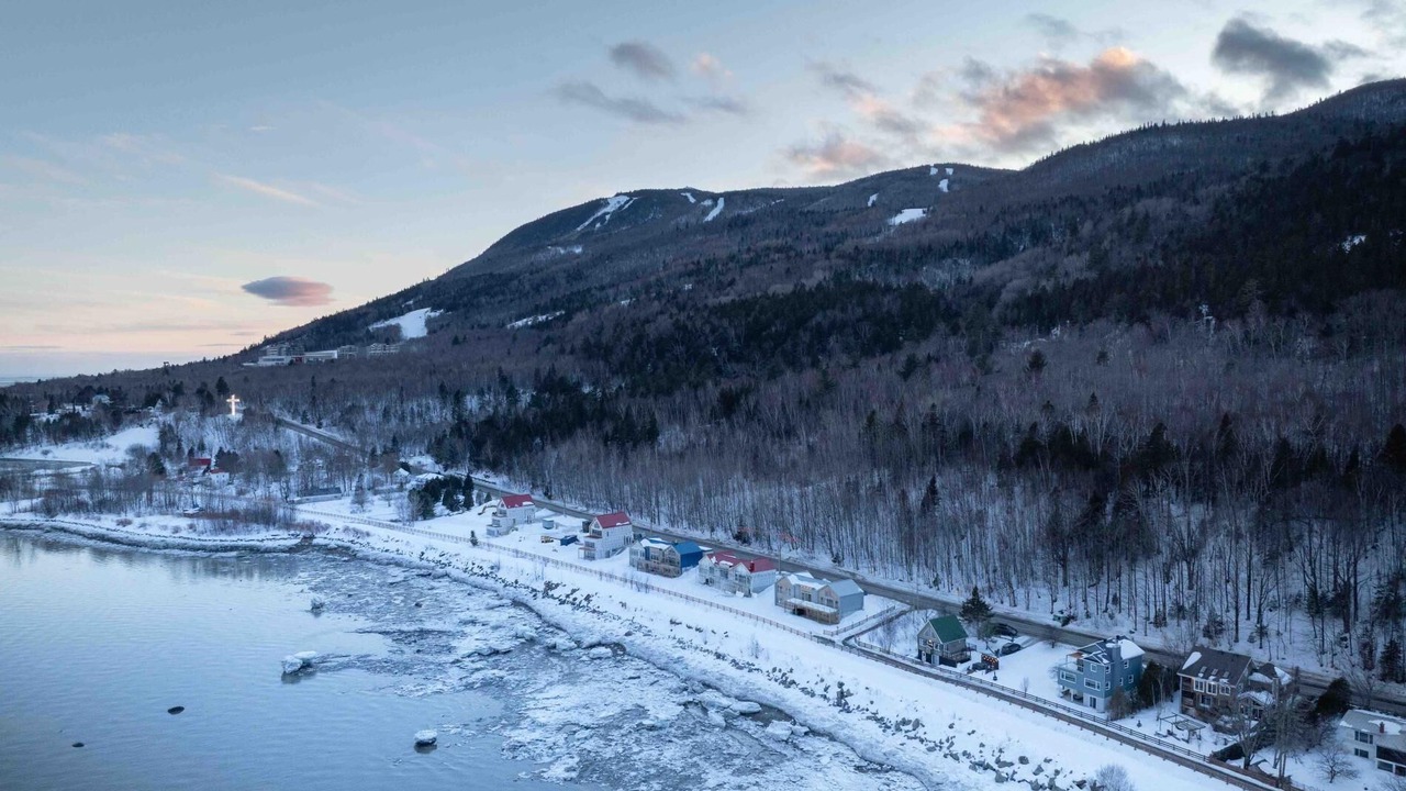 Photo of Others in Petite-Riviere-Saint-Francois