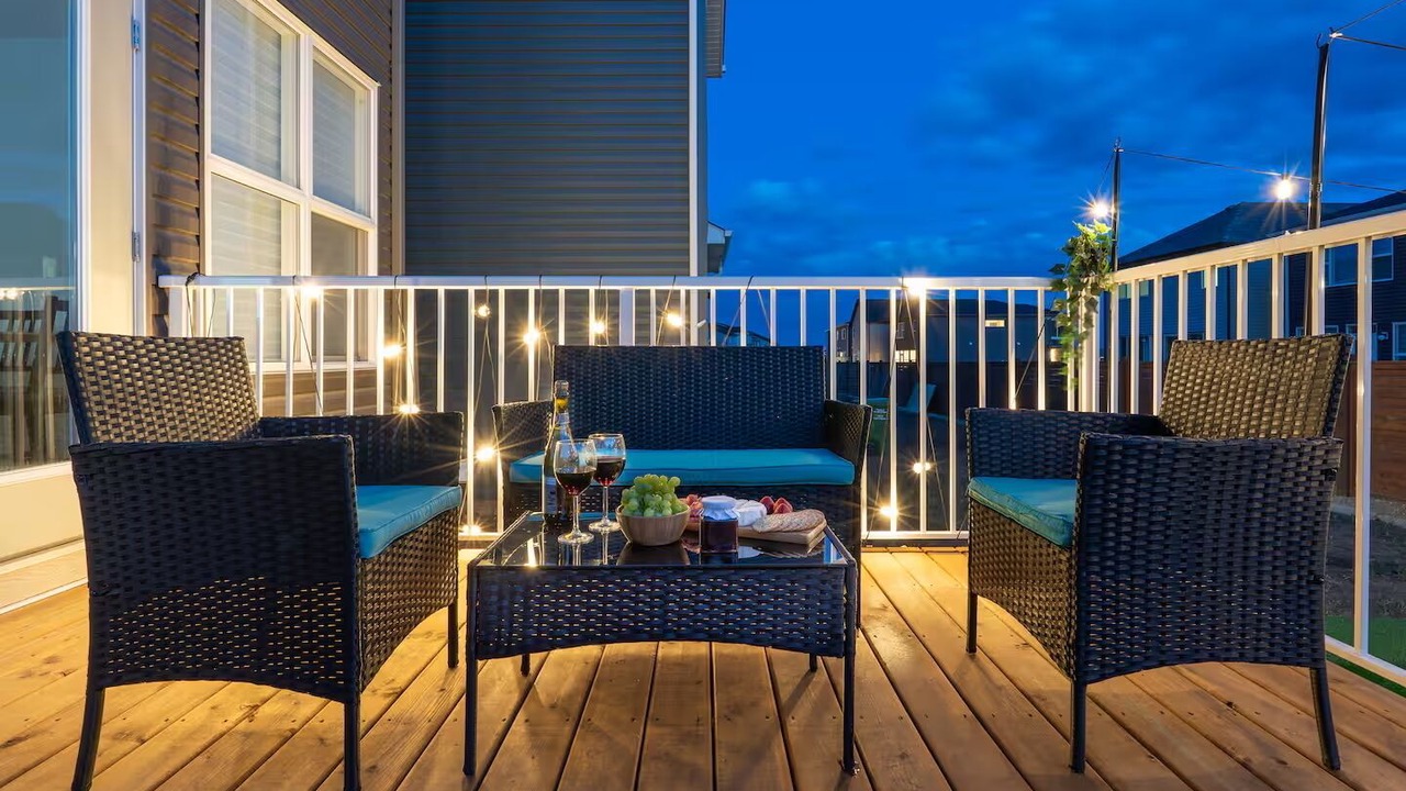 Photo of Patio Balcony in Southeast Calgary