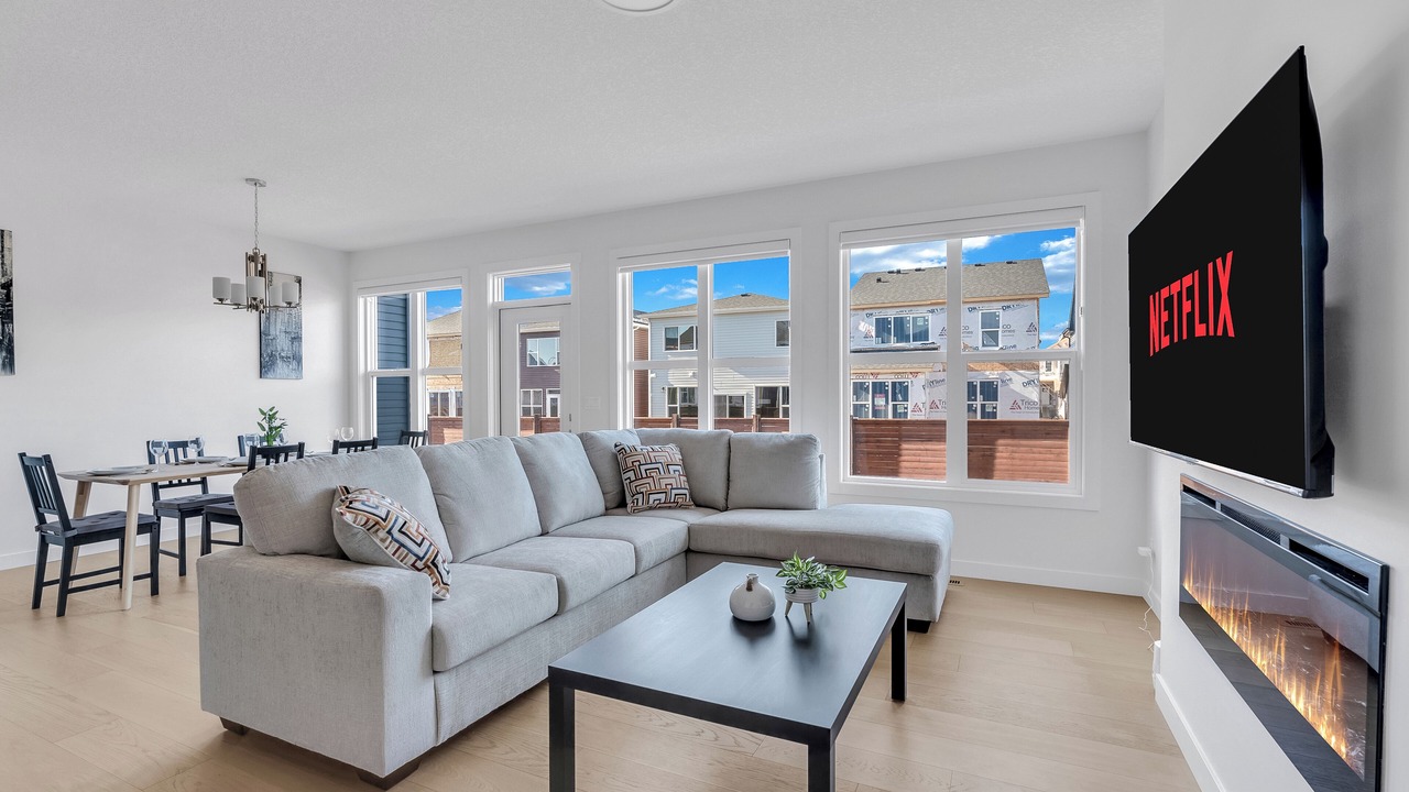 Photo of Livingroom in Southeast Calgary