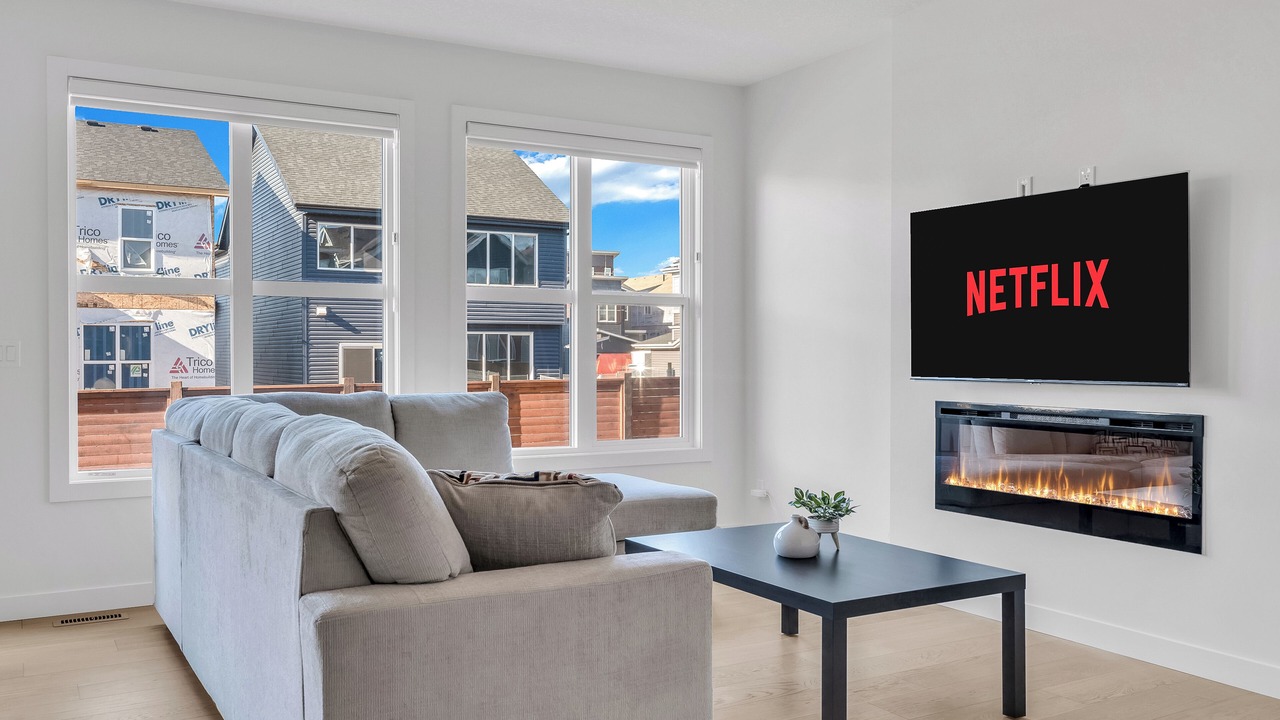 Photo of Livingroom in Southeast Calgary