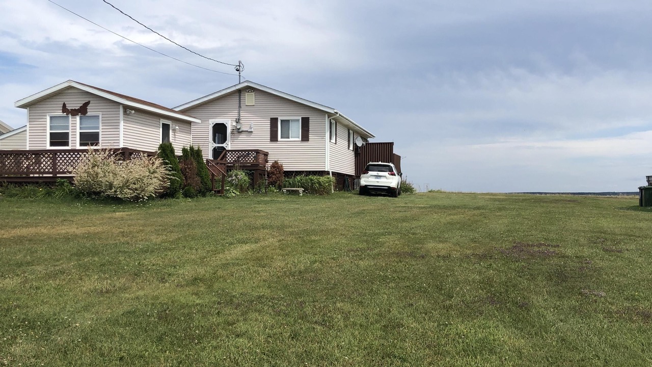 Photo of Outdoor in New London