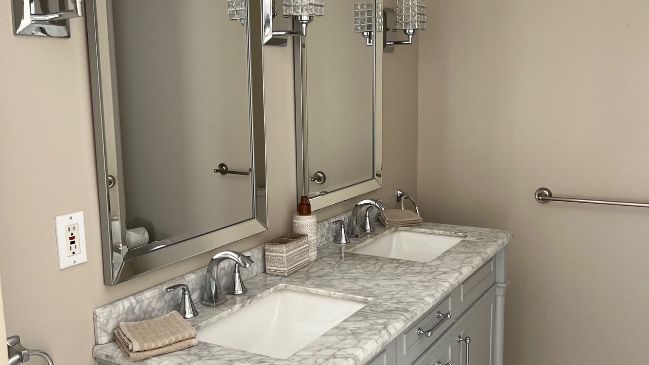 Photo of Bathroom in Regional District of Nanaimo