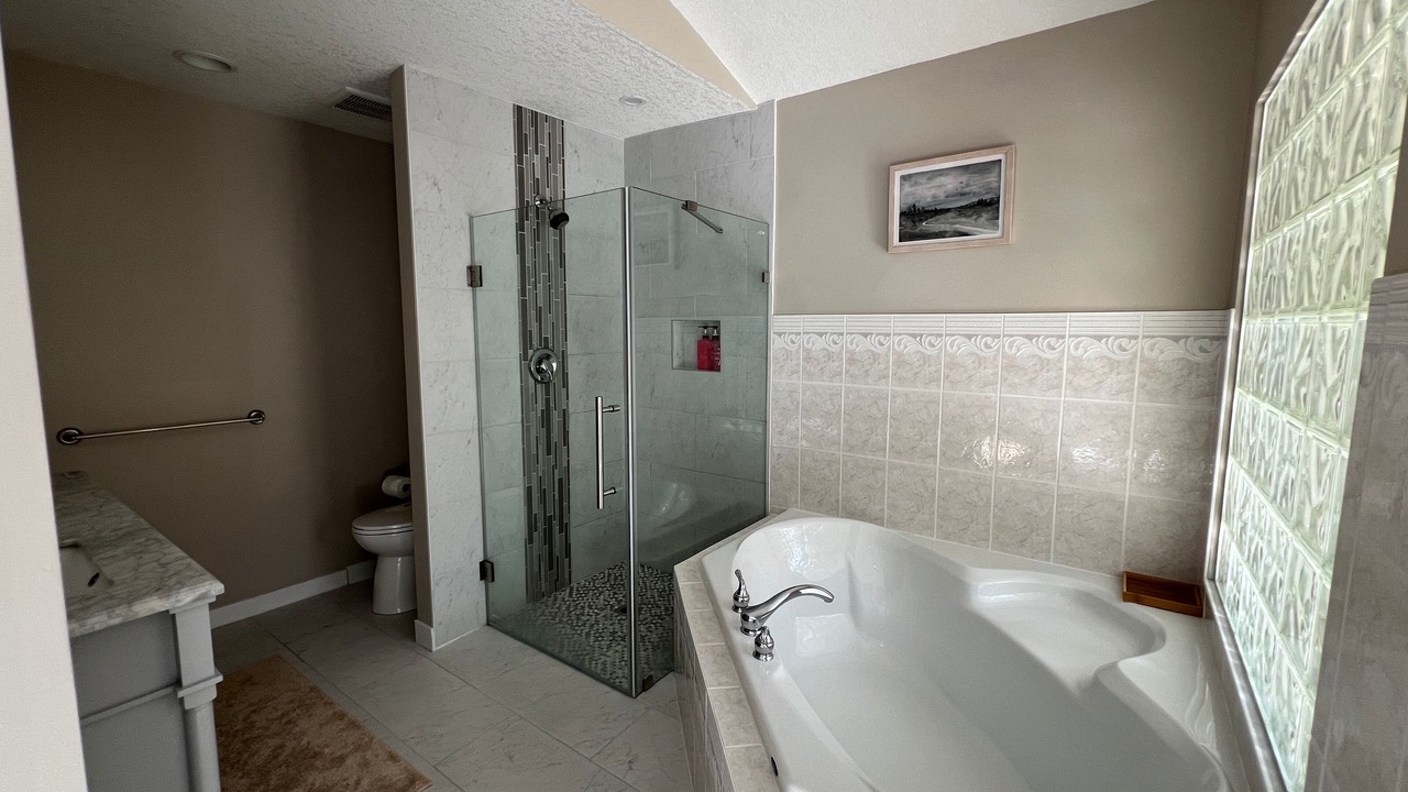Photo of Bathroom in Regional District of Nanaimo