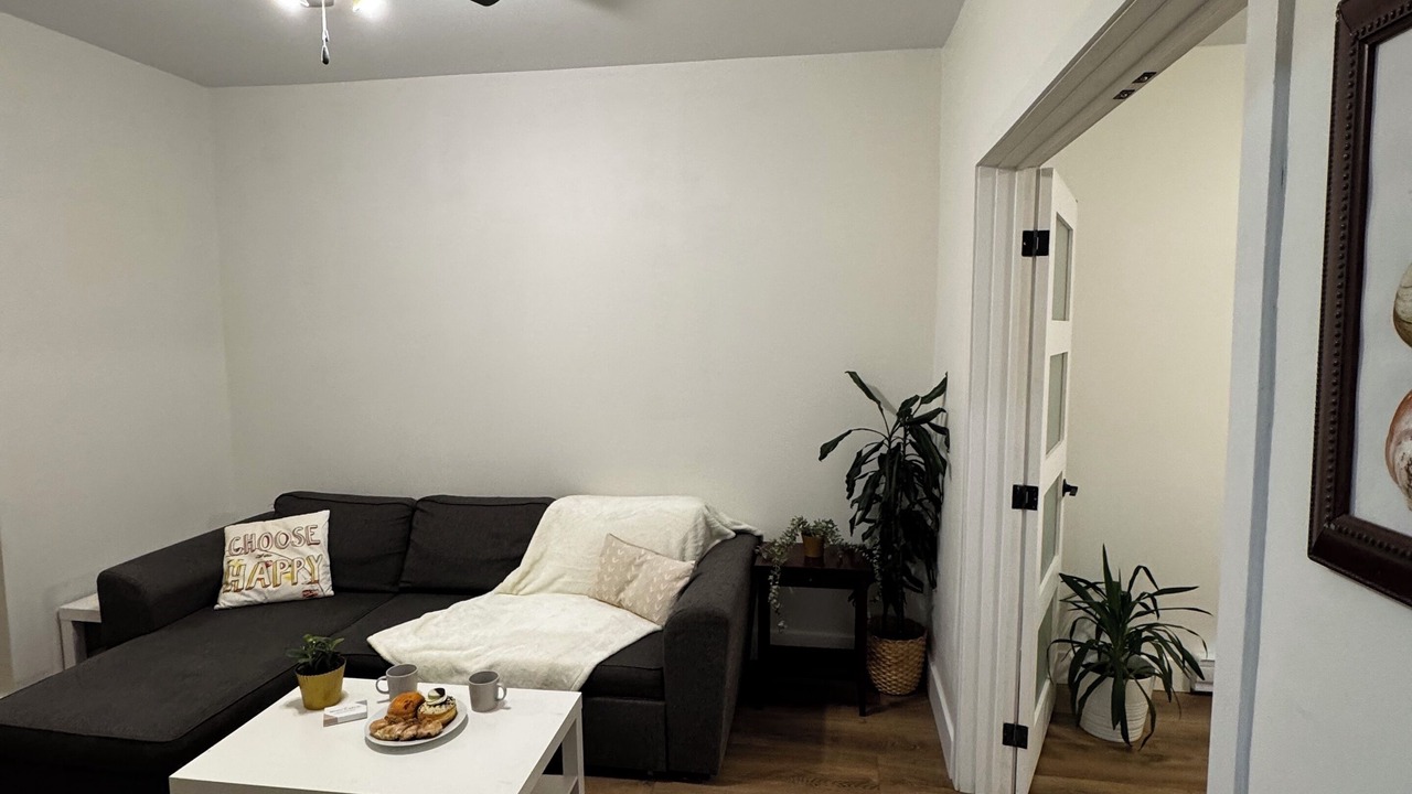 Photo of Livingroom in North End