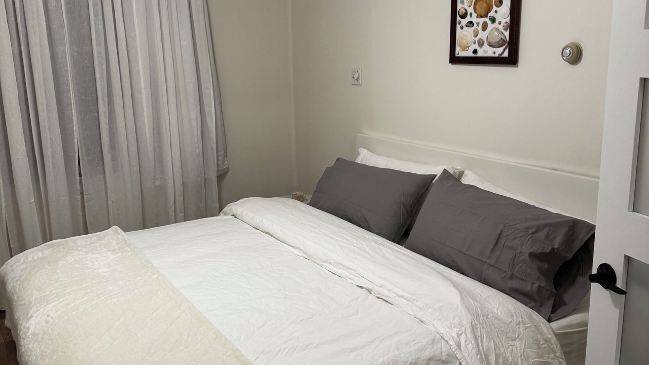 Photo of Bedroom in North End