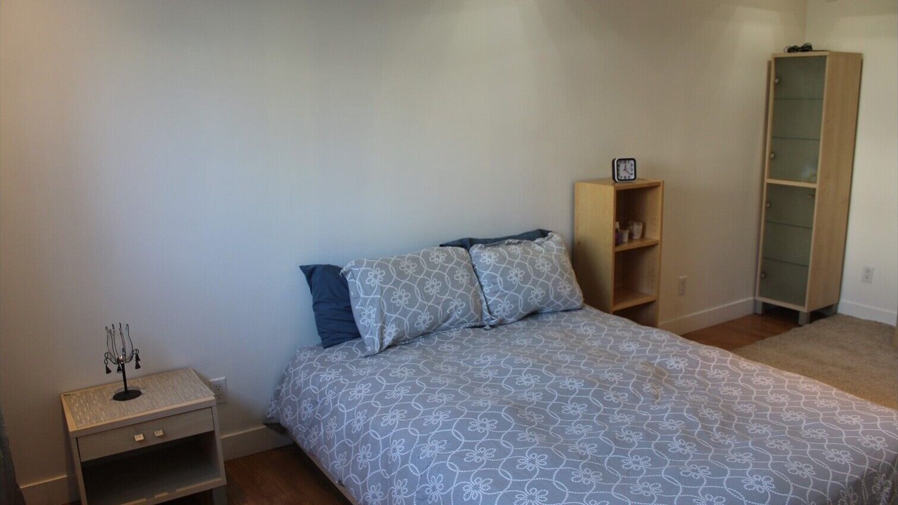 Photo of Bedroom in Nouveau-Rosemont