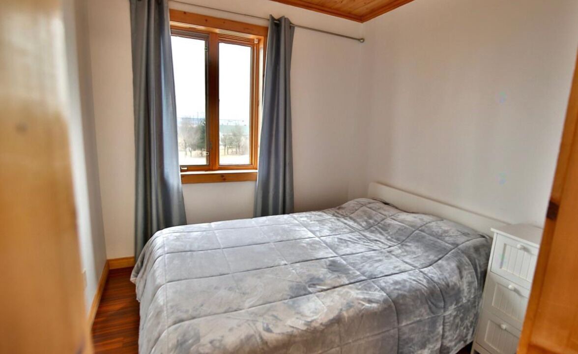 Photo of Bedroom in Sainte-Catherine-de-Hatley