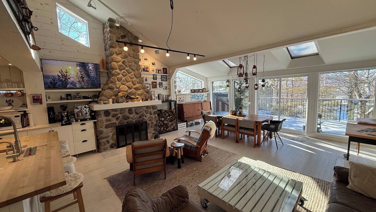Photo of Livingroom in Mont-Tremblant Pedestrian Village