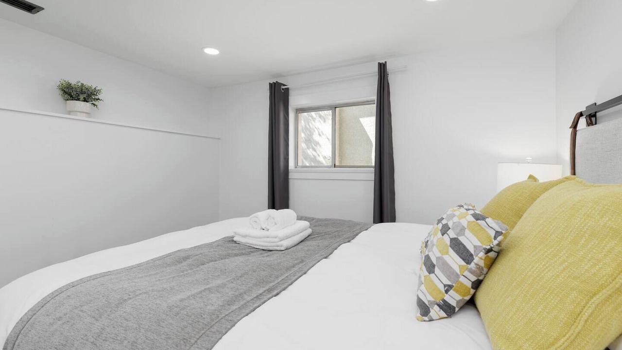 Photo of Bedroom in Dunbar