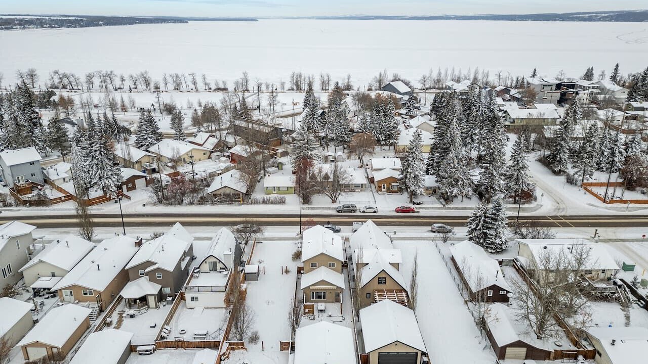 Photo of Others in Sylvan Lake