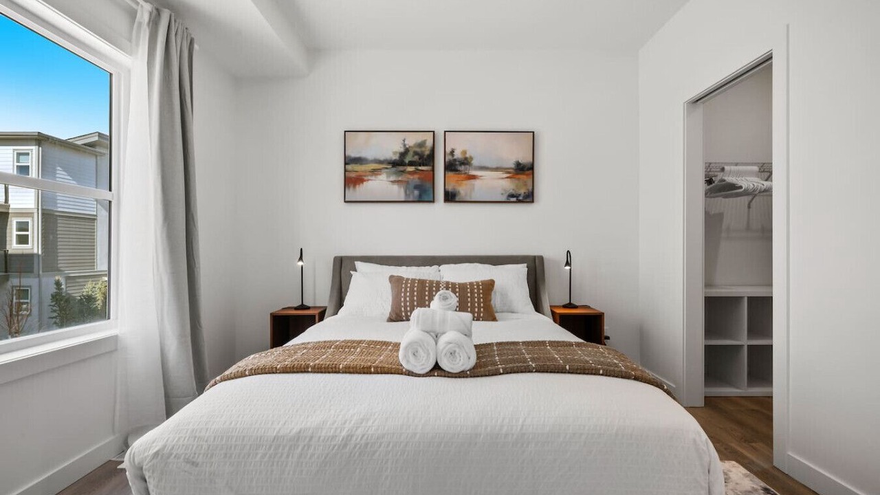 Photo of Bedroom in Springbank Hill