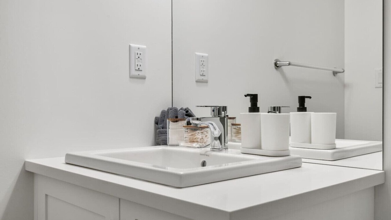 Photo of Bathroom in Springbank Hill
