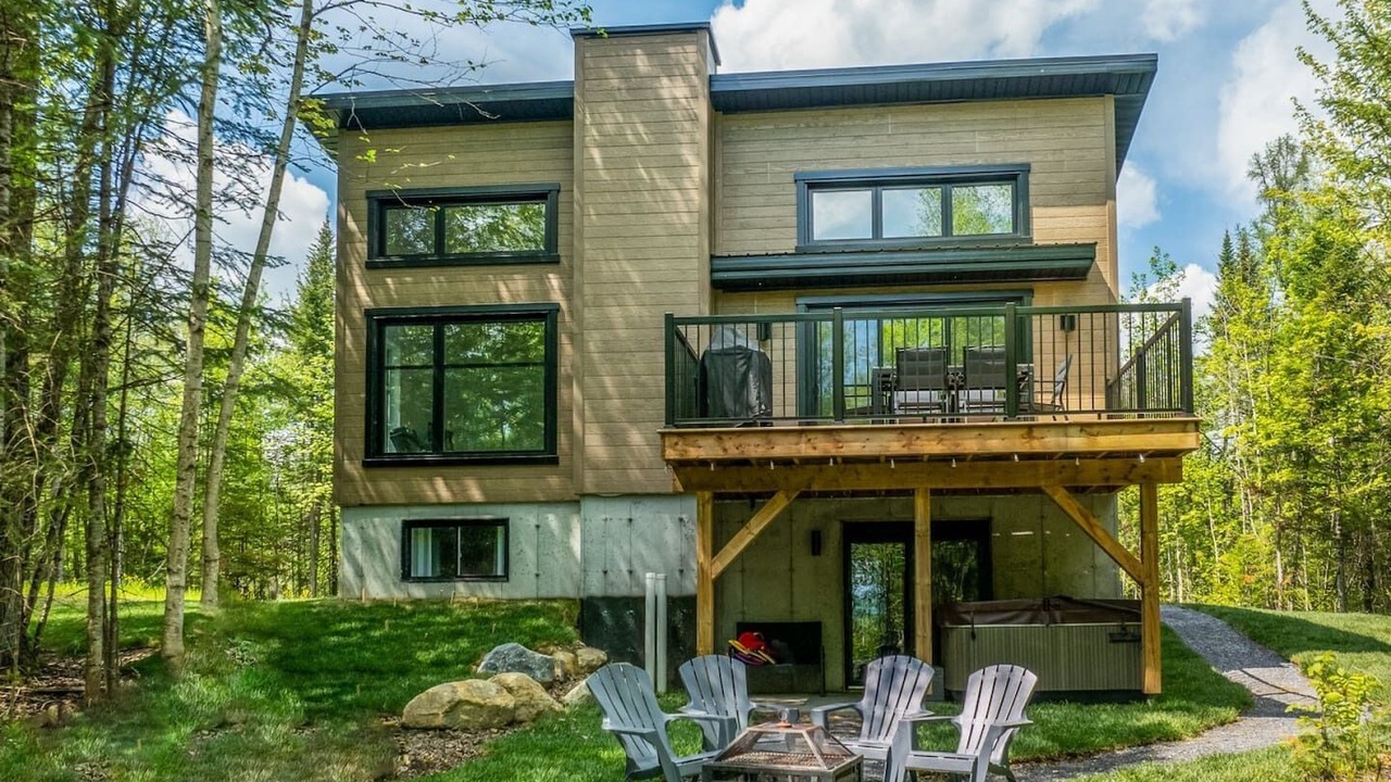 Photo of Patio Balcony in Beaulac-Garthby