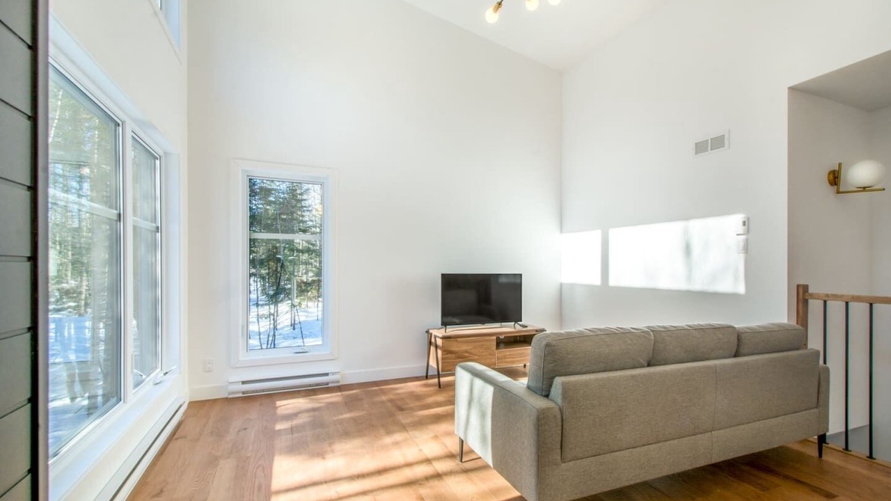 Photo of Livingroom in Beaulac-Garthby
