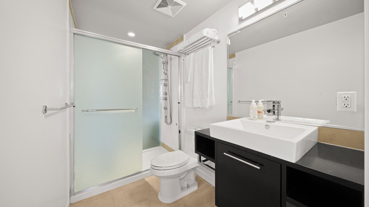 Photo of Bathroom in Crosstown