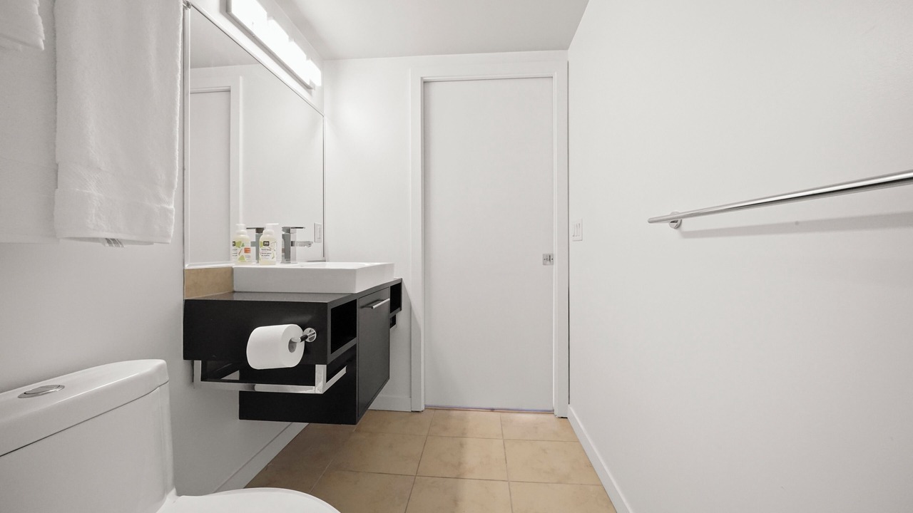 Photo of Bathroom in Crosstown