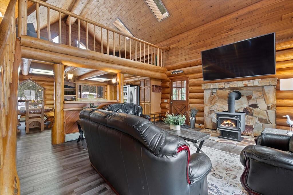 Photo of Livingroom in Magna bay