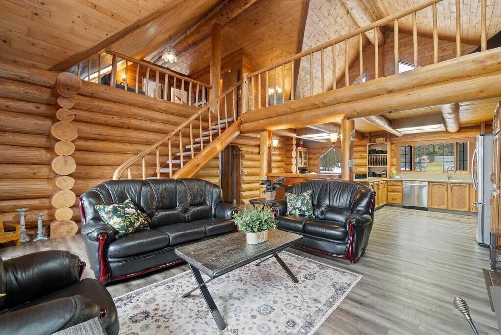 Photo of Livingroom in Magna bay