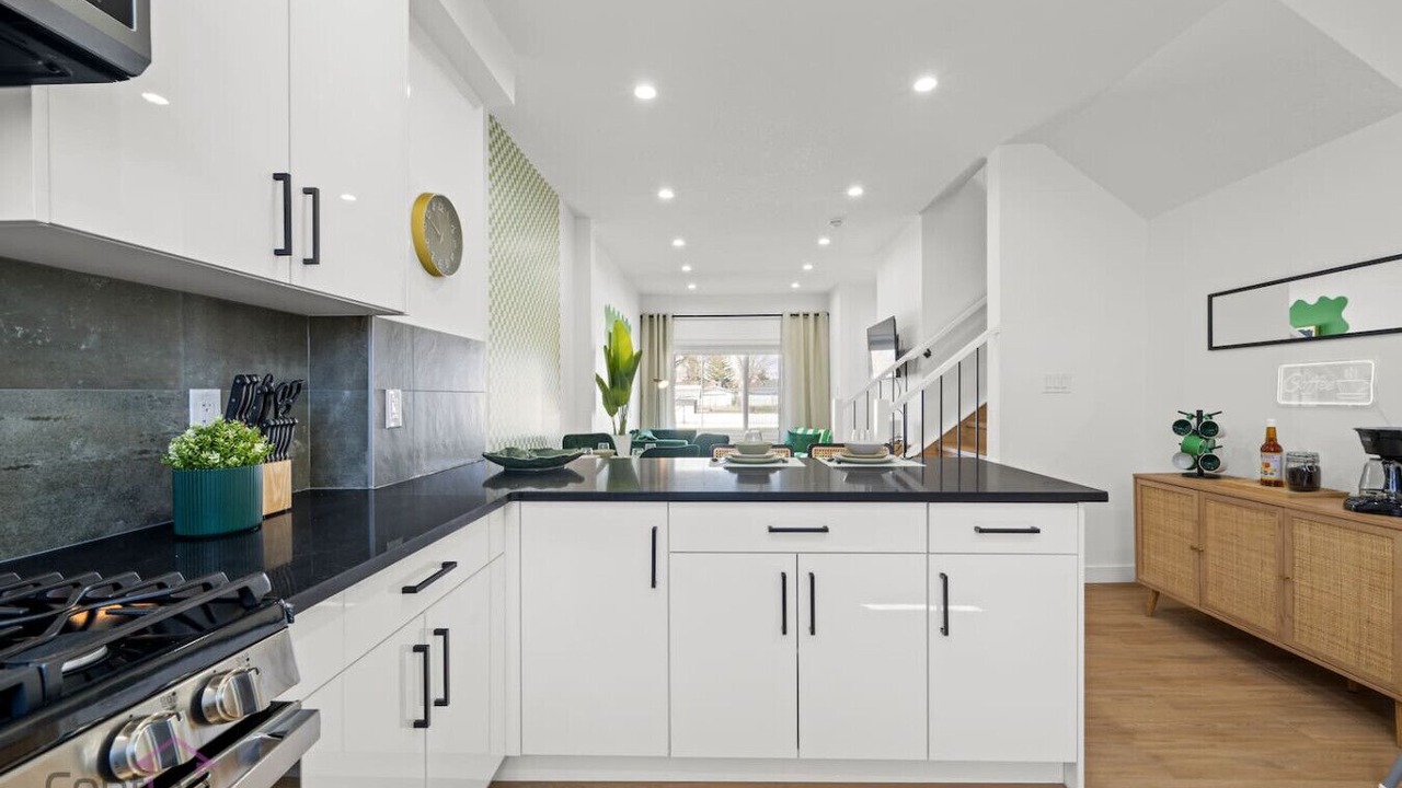 Photo of Kitchen in Jasper Place