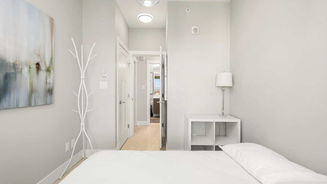 Photo of Bedroom in Tsawwassen