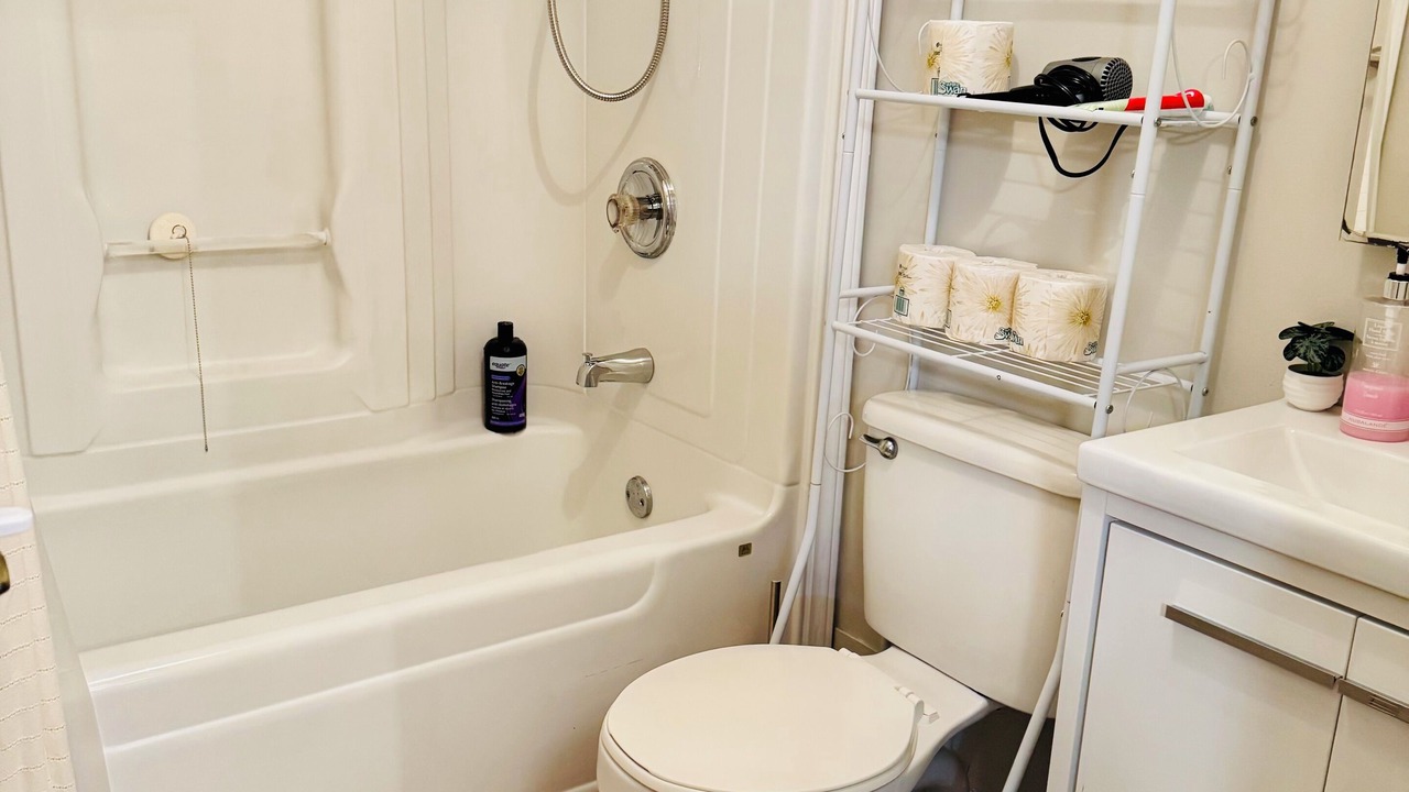 Photo of Bathroom in Terra Nova