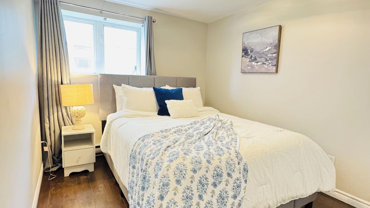 Photo of Bedroom in Terra Nova