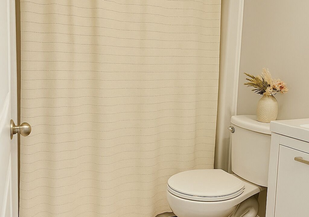 Photo of Bathroom in Terra Nova