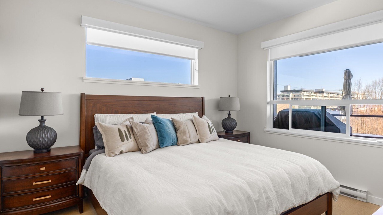 Photo of Bedroom in Booktown
