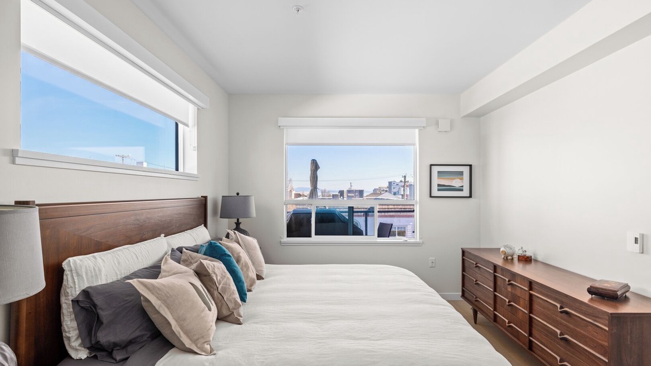Photo of Bedroom in Booktown