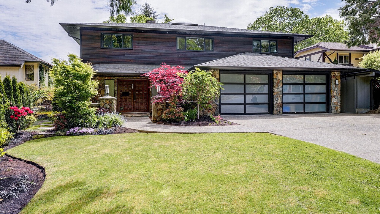 Photo of Outdoor in Saanich East