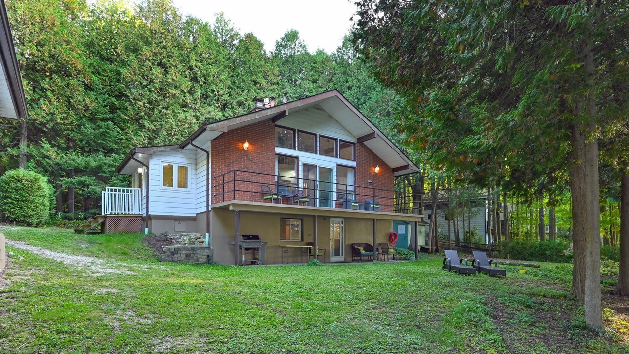 Photo of Outdoor in Grey Highlands
