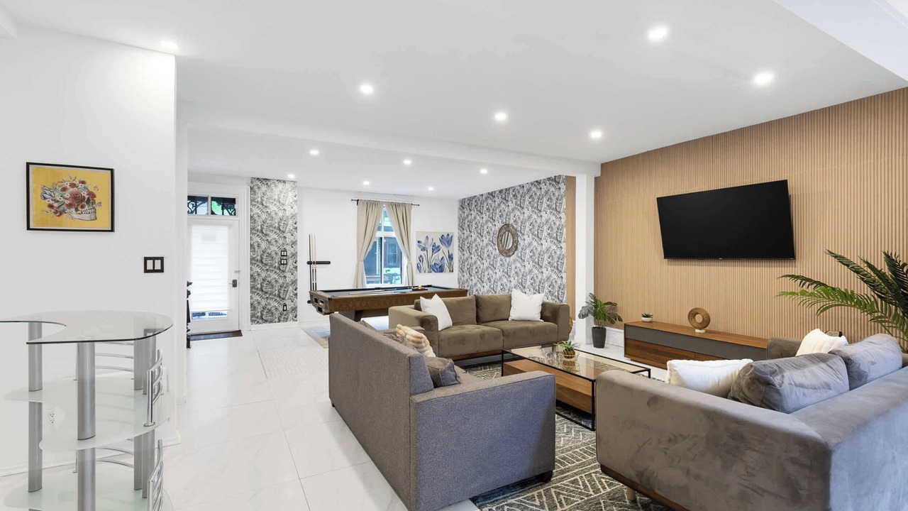 Photo of Livingroom in Gay Village