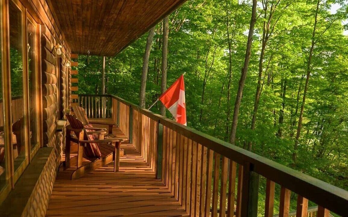 Photo of Patio Balcony in Nipissing