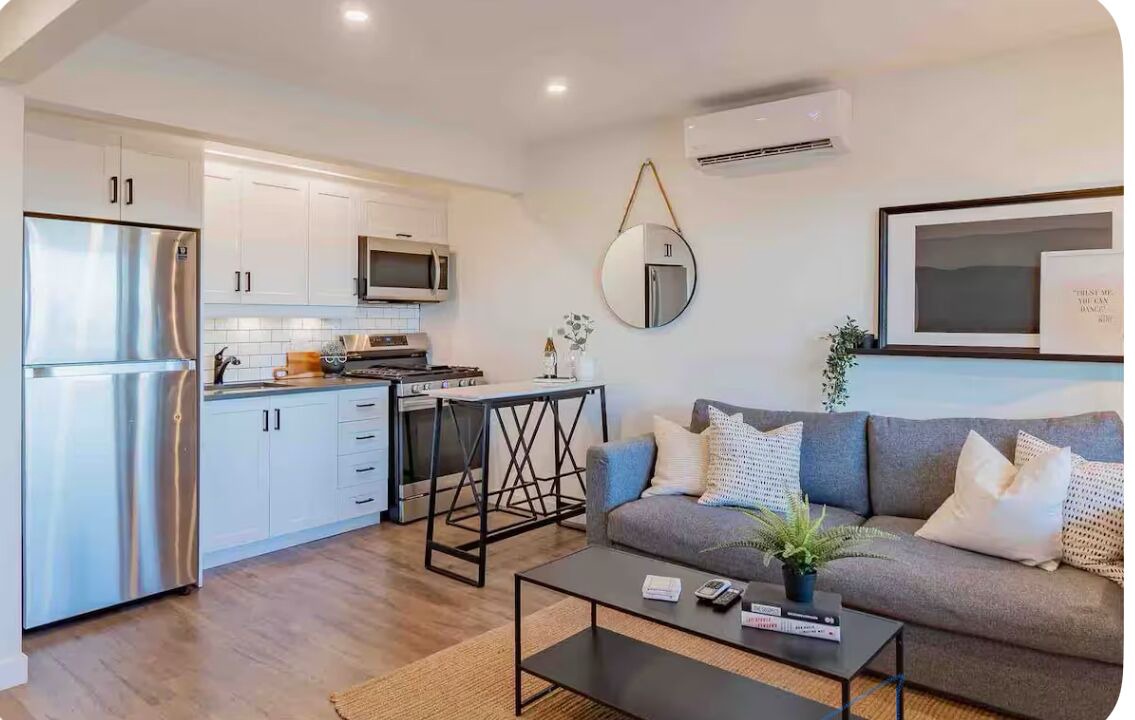 Photo of Livingroom in Beamsville