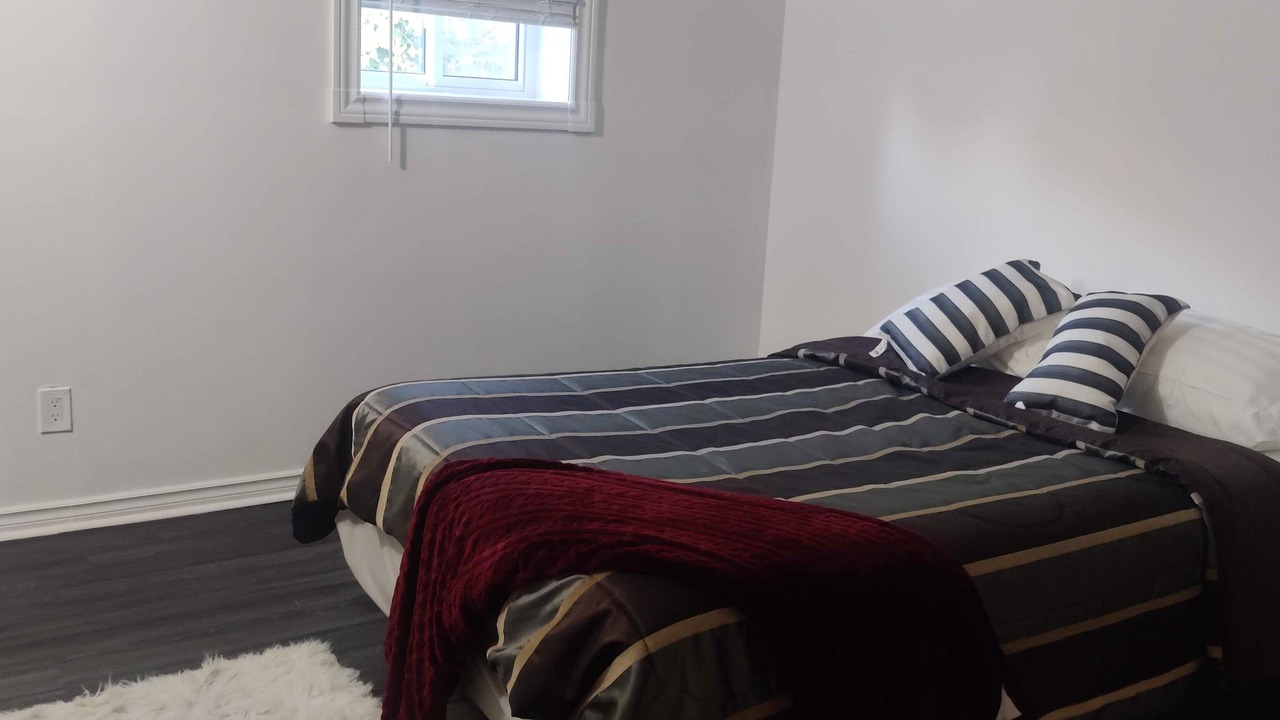 Photo of Bedroom in Waubaushene