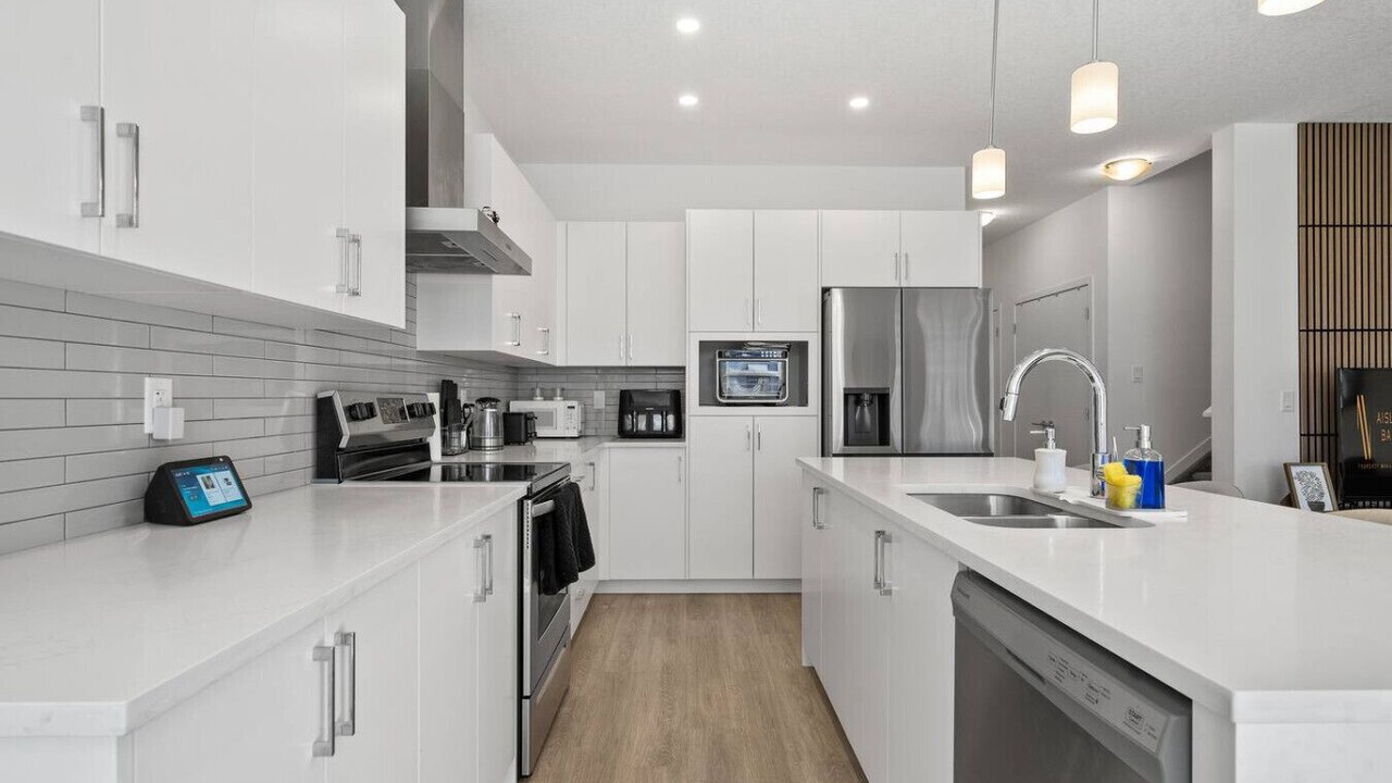 Photo of Kitchen in Southeast Calgary