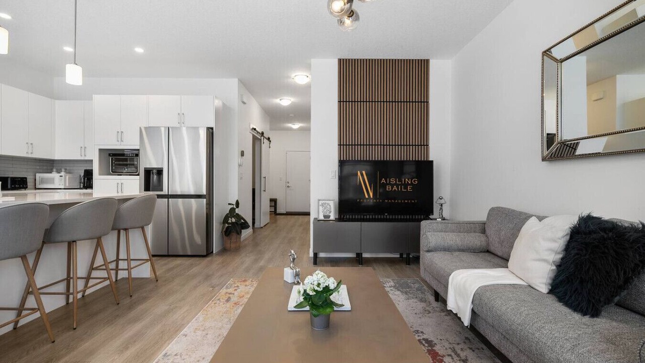 Photo of Livingroom in Southeast Calgary