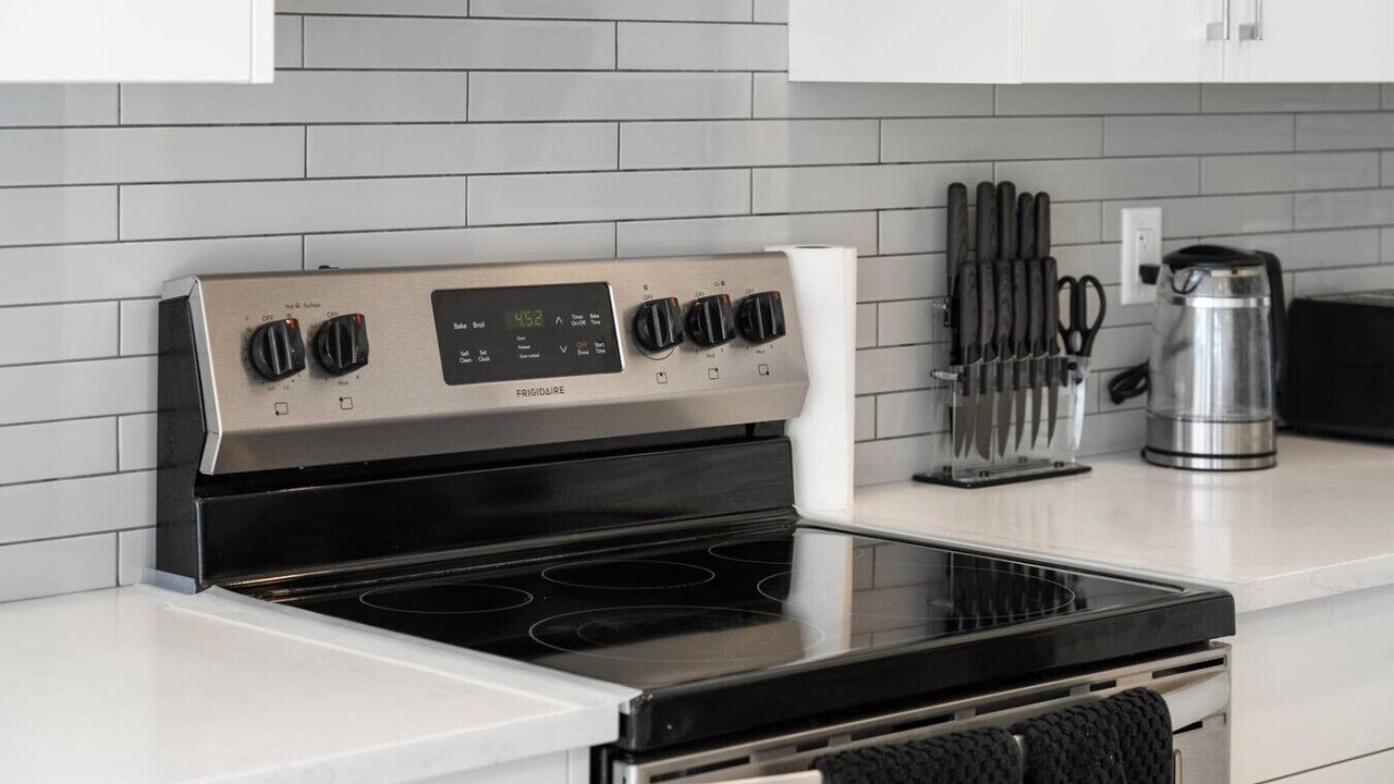Photo of Kitchen in Southeast Calgary