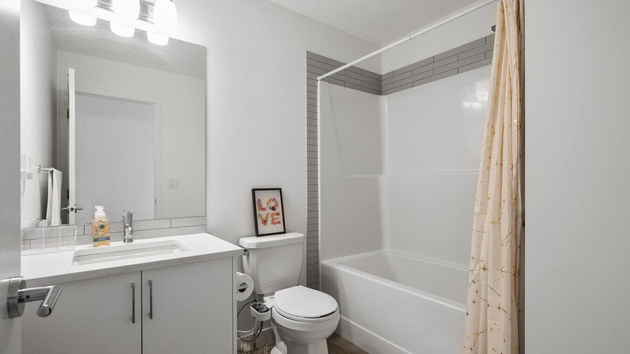 Photo of Bathroom in Southeast Calgary
