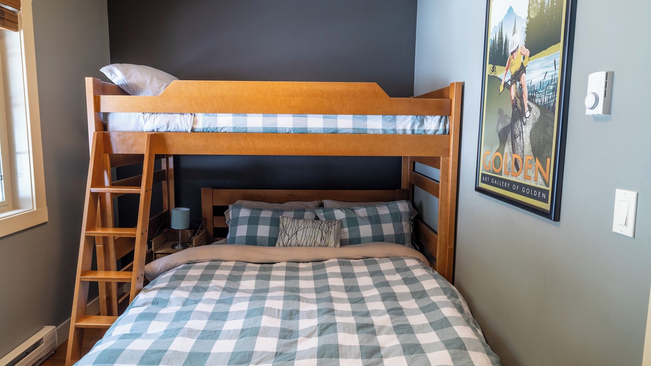 Photo of Bedroom in Golden
