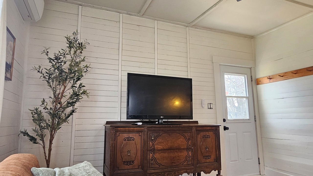 Photo of Livingroom in Lot 46