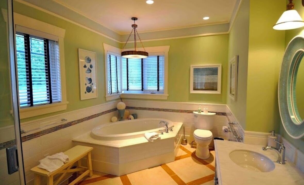 Photo of Bathroom in Baysville
