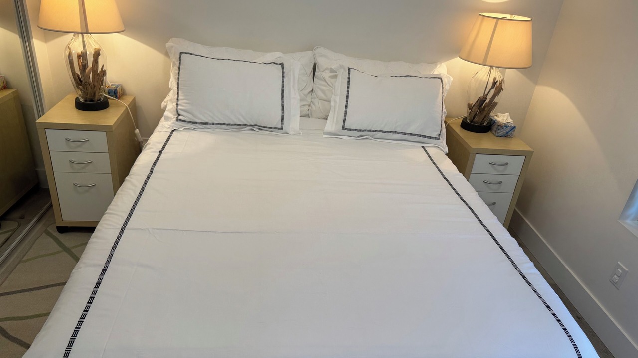 Photo of Bedroom in Sechelt
