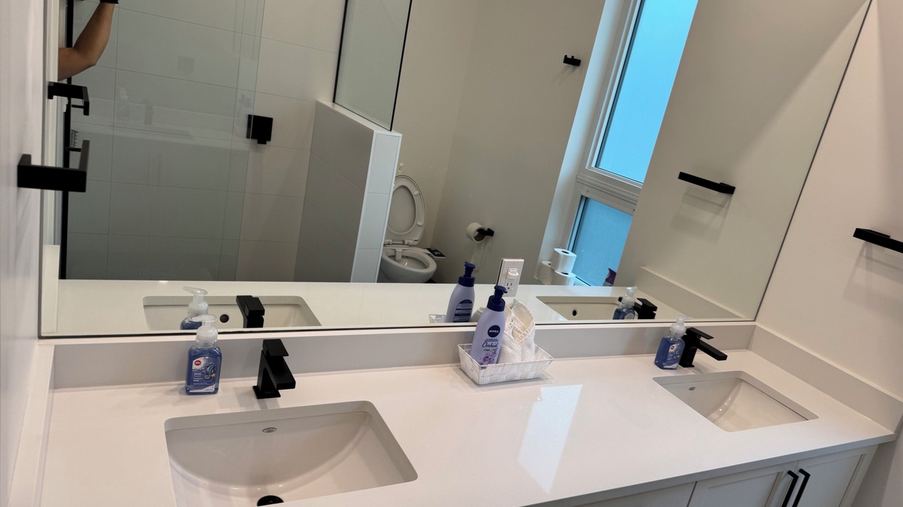 Photo of Bathroom in Sechelt