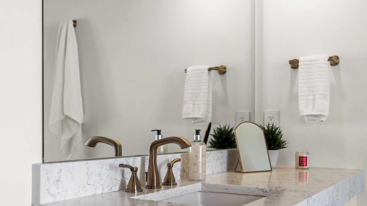 Photo of Bathroom in Cordova Bay