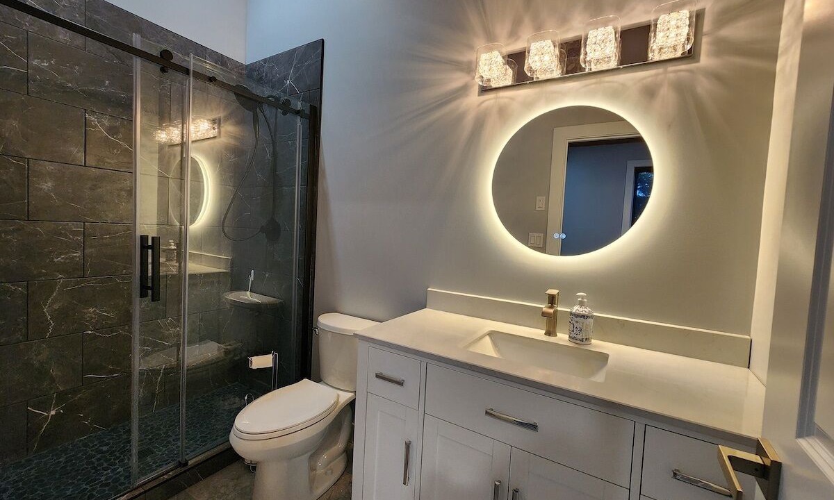 Photo of Bathroom in Candle Lake