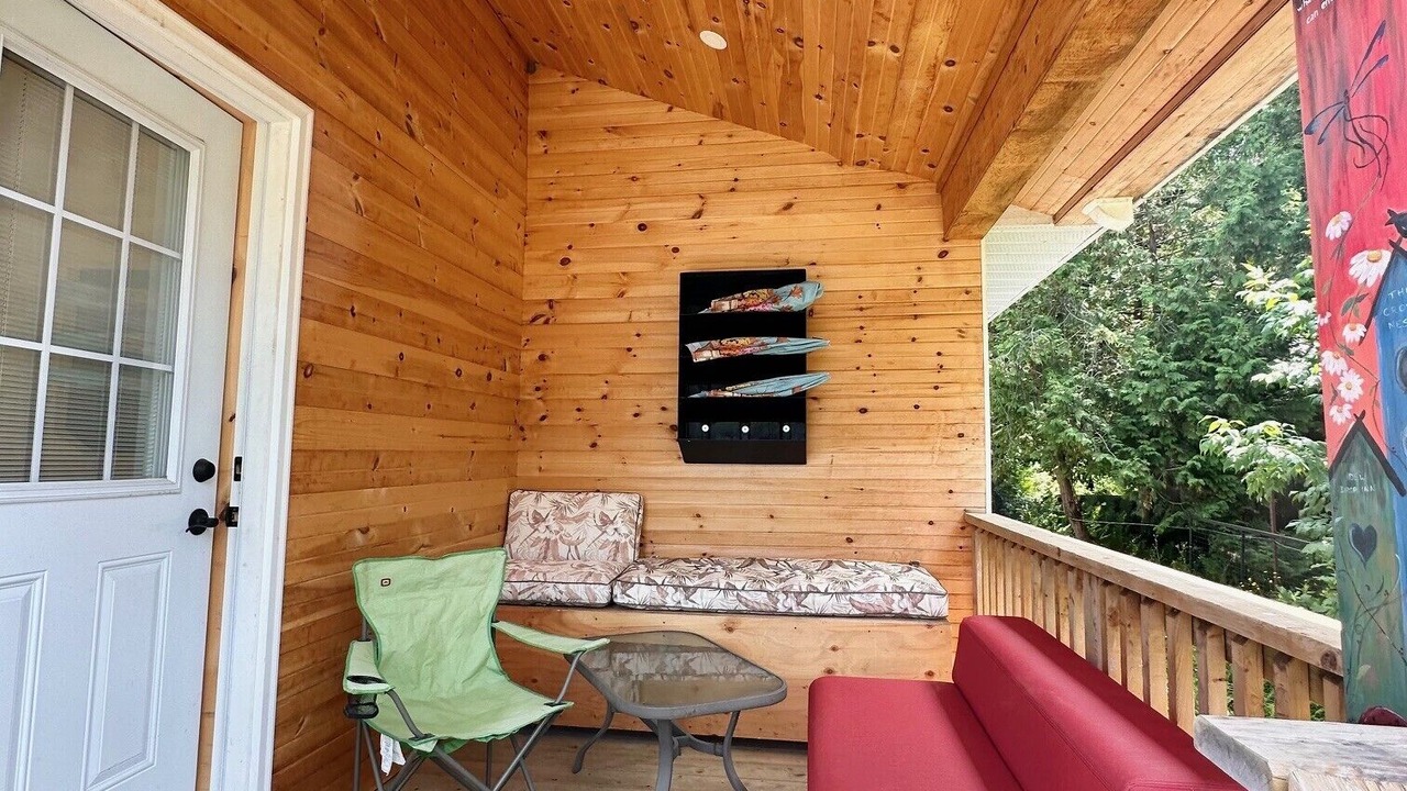 Photo of Patio Balcony in Waubaushene